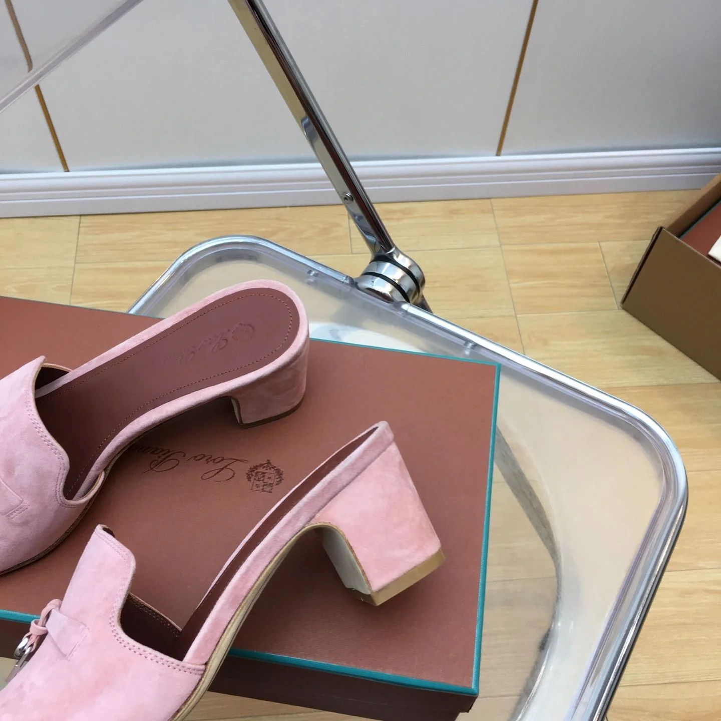 ModernLook Loro Piana Sandals 6222