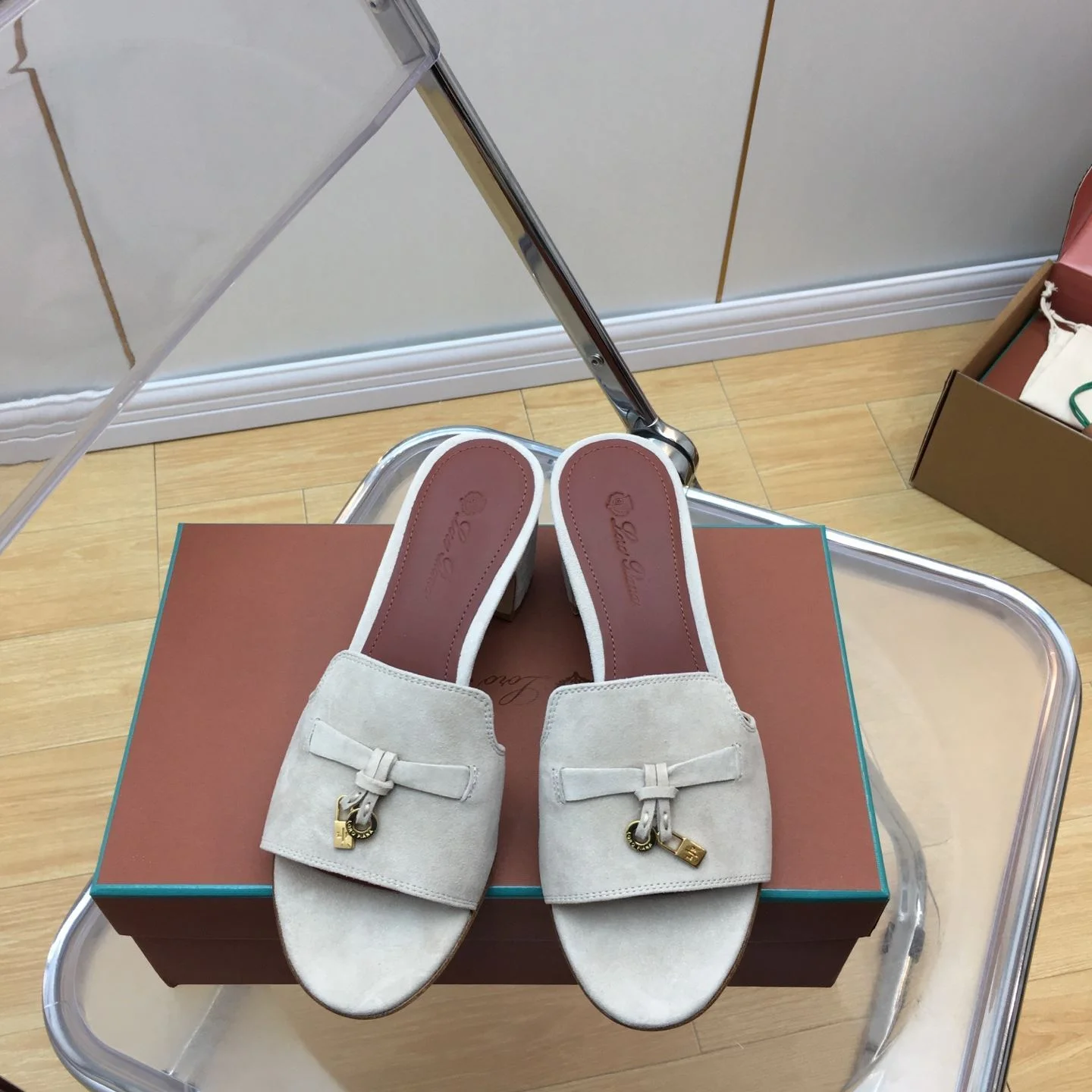 RelaxedFit Loro Piana Sandals 6174