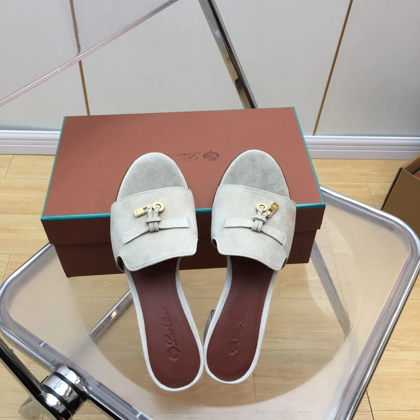 RelaxedFit Loro Piana Sandals 6174