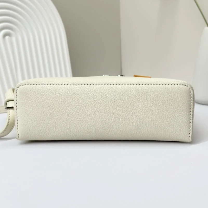 RelaxedFit Loro Piana Satchel Bags 49387