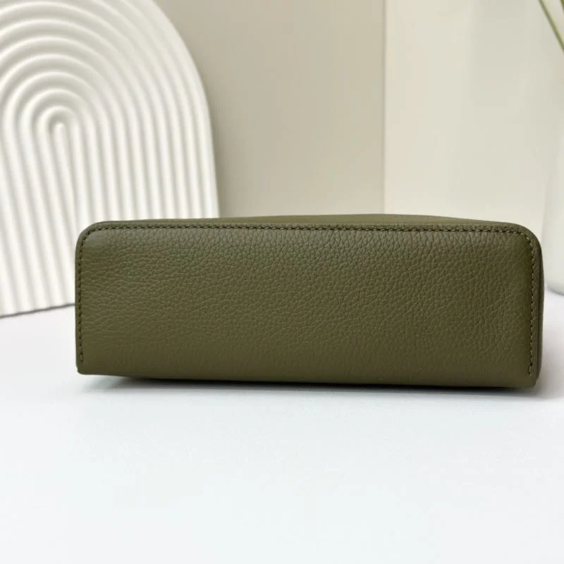 Loro Piana Satchel Bags Fashionable 49376