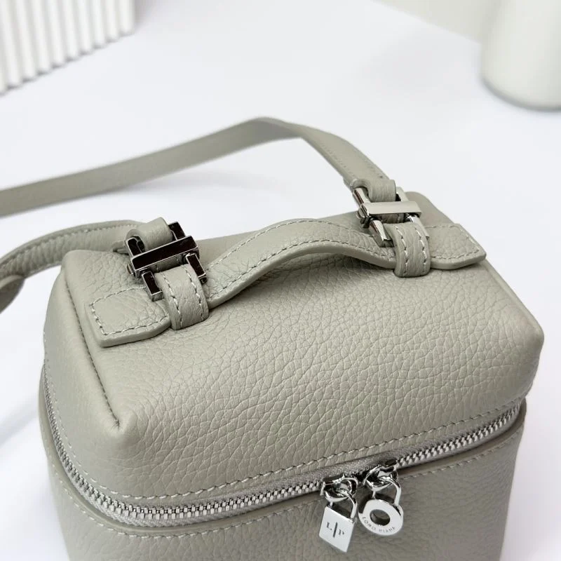 Compact Loro Piana Satchel Bags 49366