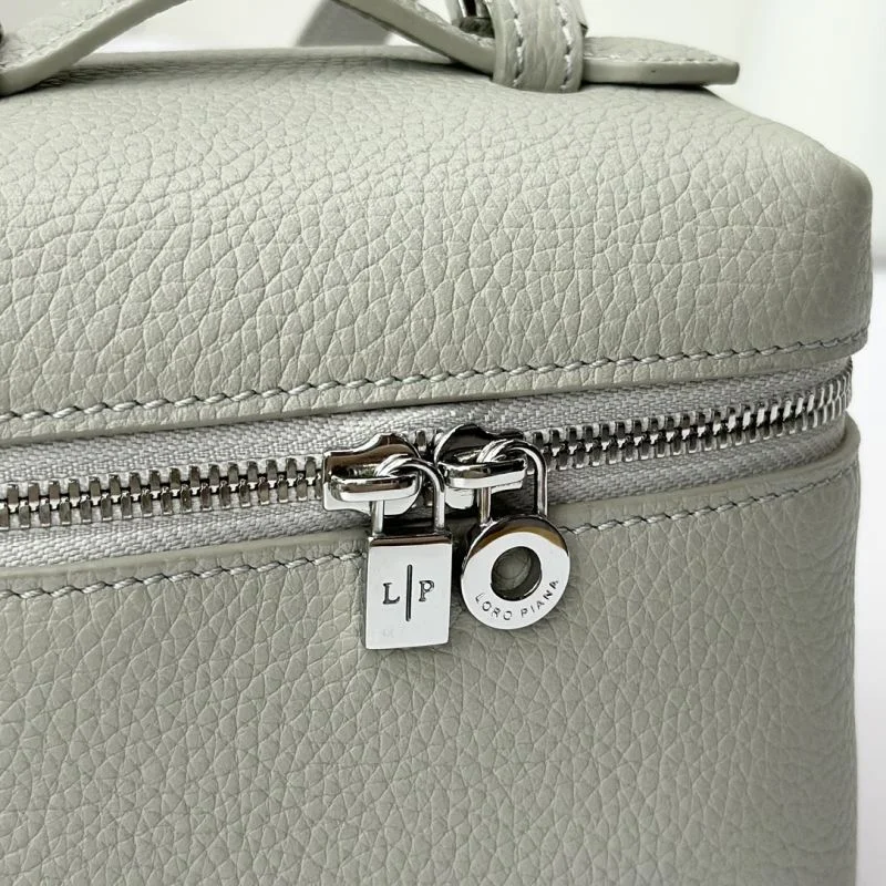 Compact Loro Piana Satchel Bags 49366