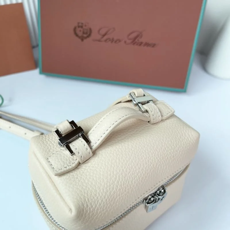 Compact Loro Piana Satchel Bags 49359
