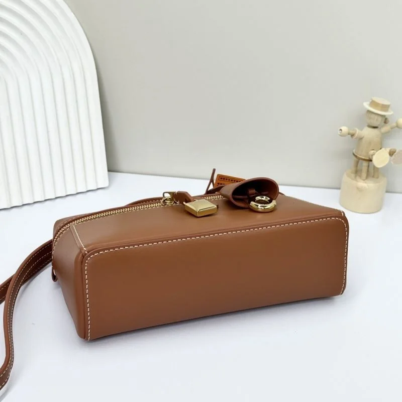 Sleek Loro Piana Satchel Bags 44425