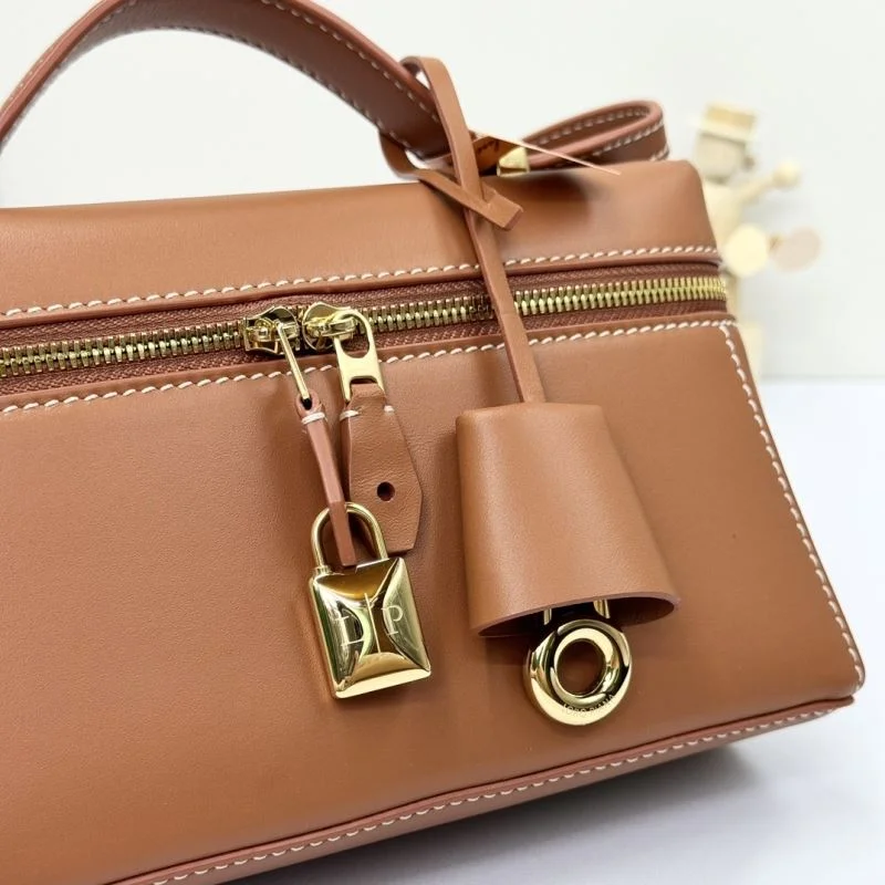 Sleek Loro Piana Satchel Bags 44425