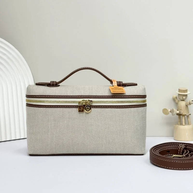 Loro Piana Satchel Bags WellDesigned 44280