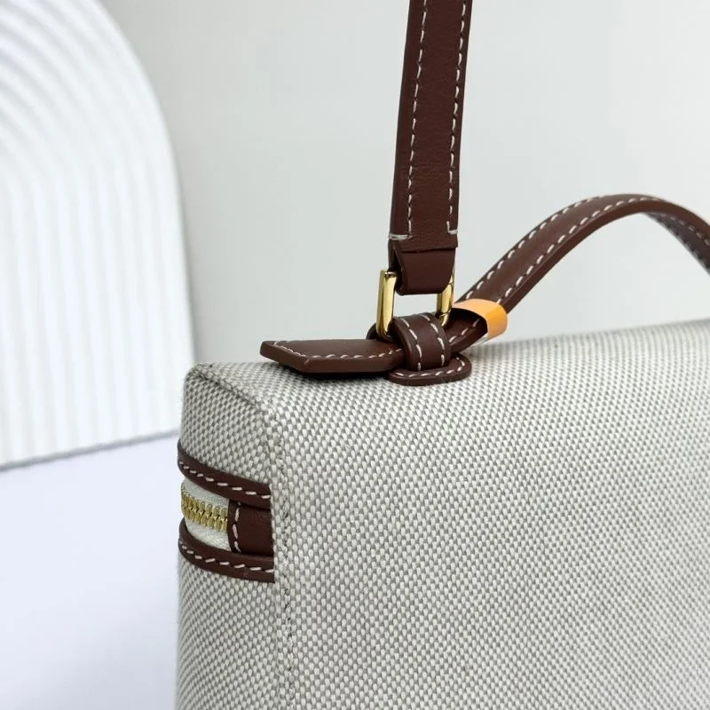 Loro Piana Satchel Bags WellDesigned 44280