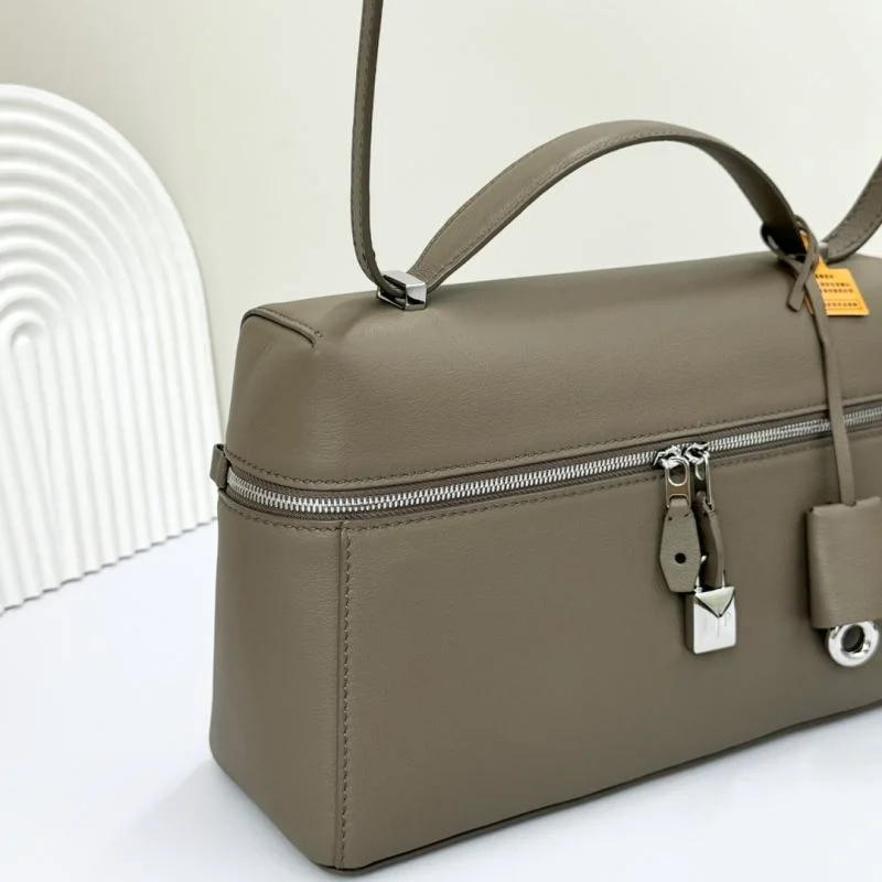 Compact Loro Piana Satchel Bags 44197