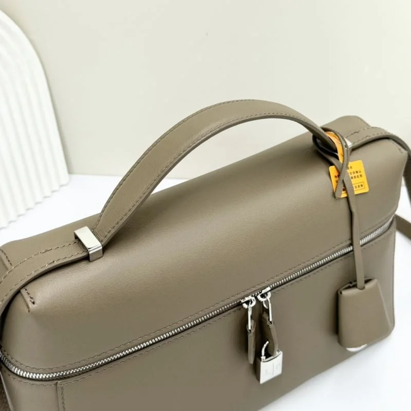 Compact Loro Piana Satchel Bags 44197