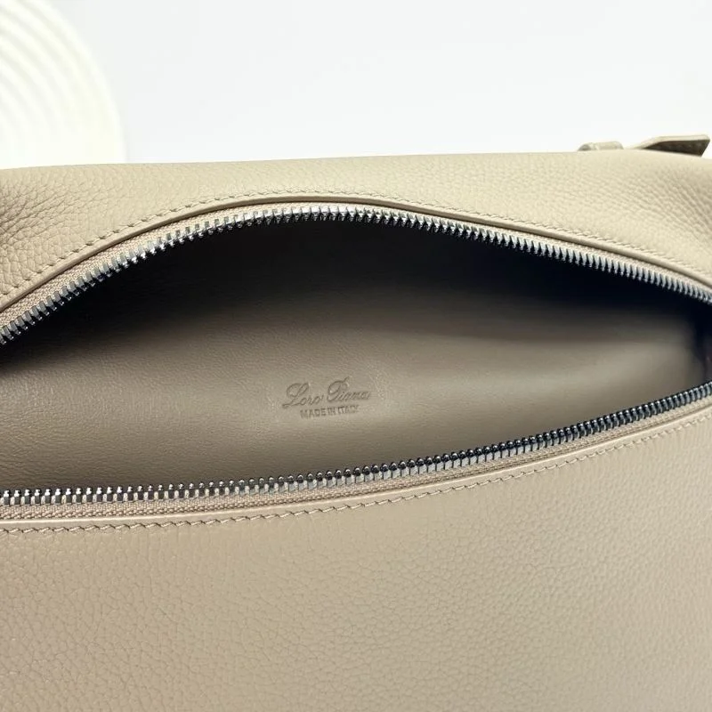 Loro Piana Satchel Bags WellDesigned 44179