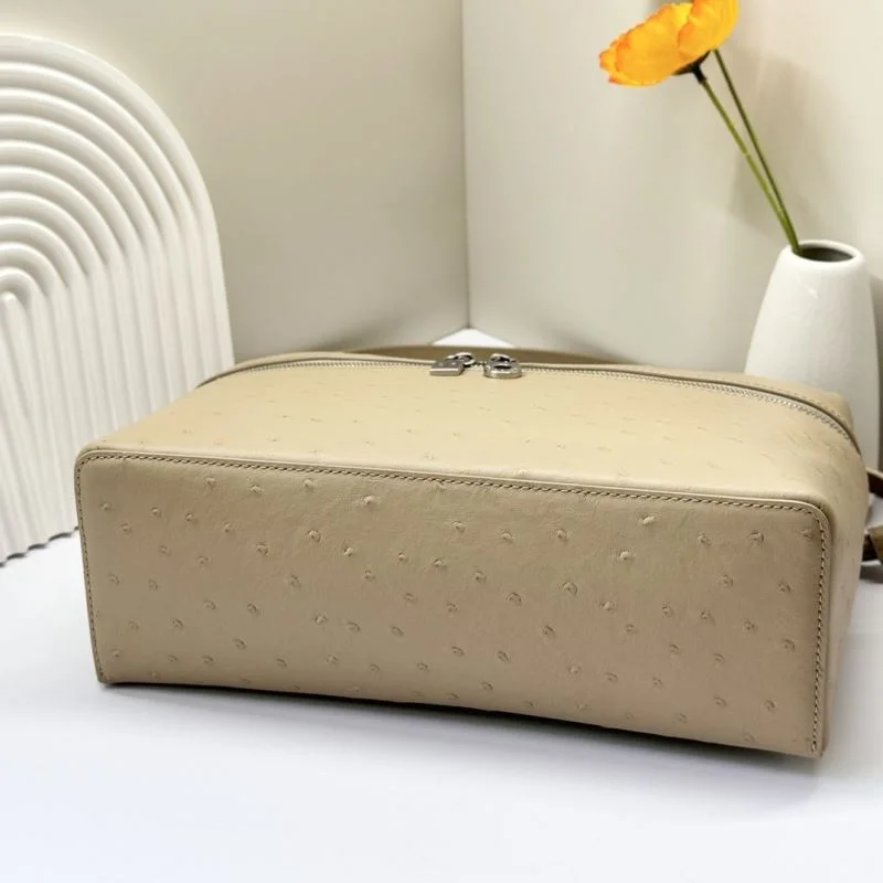 Sporty Loro Piana Satchel Bags 44169