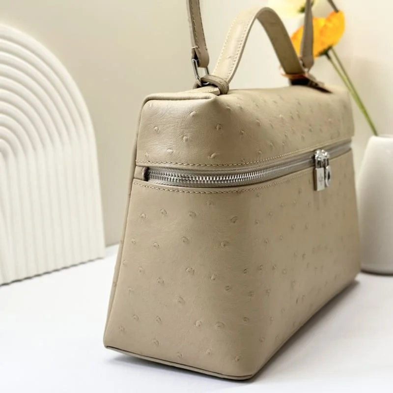 Sporty Loro Piana Satchel Bags 44169