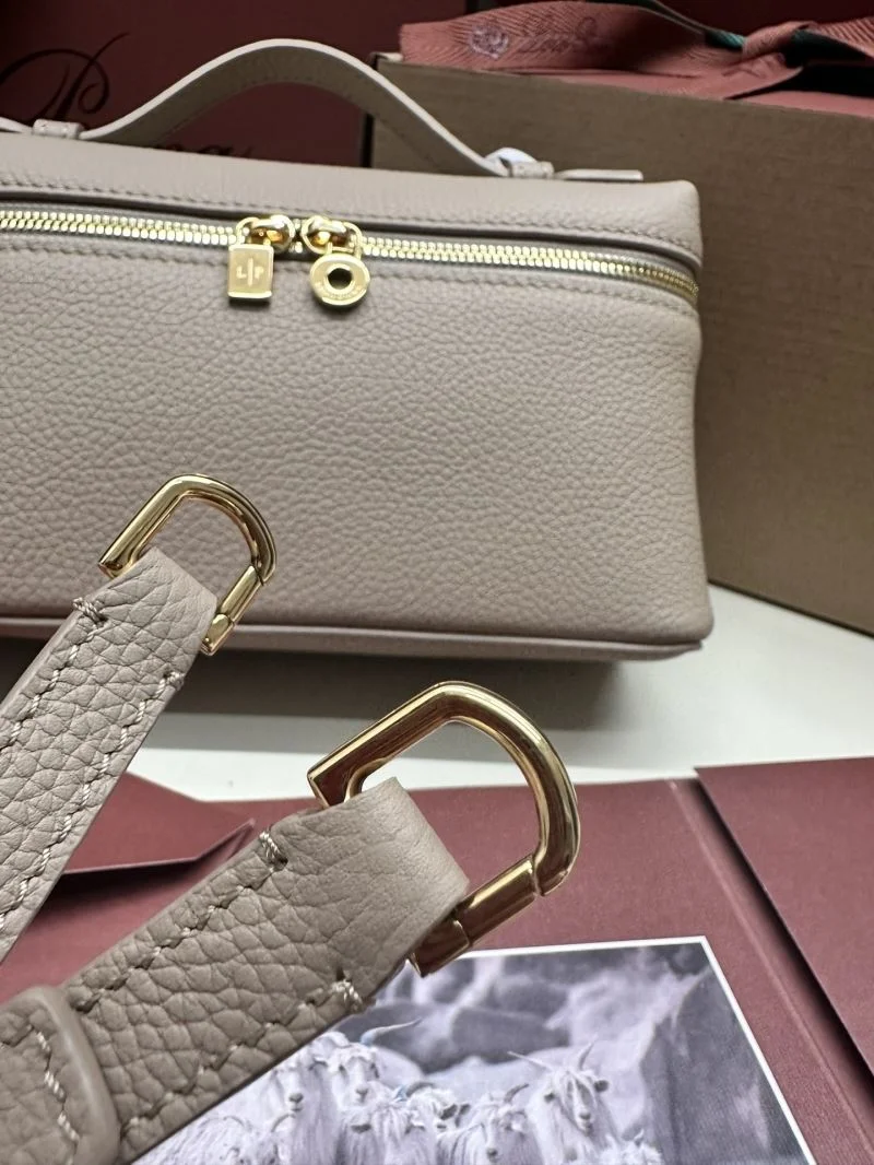 ComfortFit Loro Piana Satchel Bags 43969