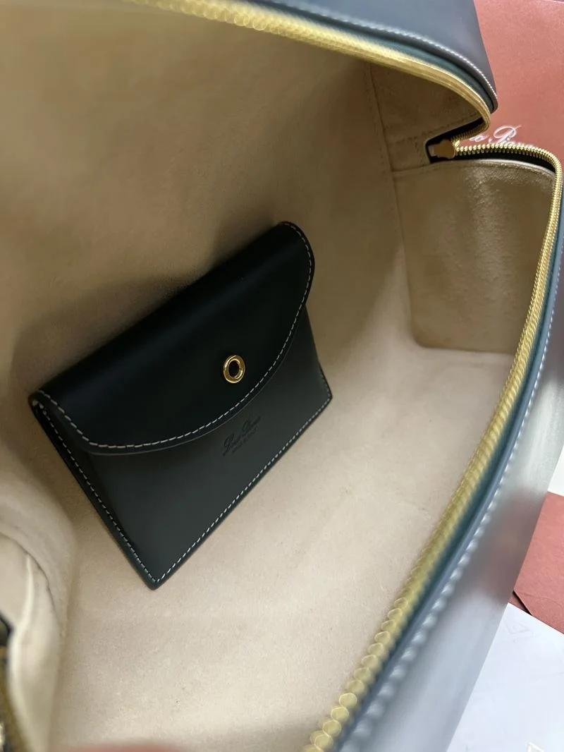 Timeless Loro Piana Satchel Bags 43961