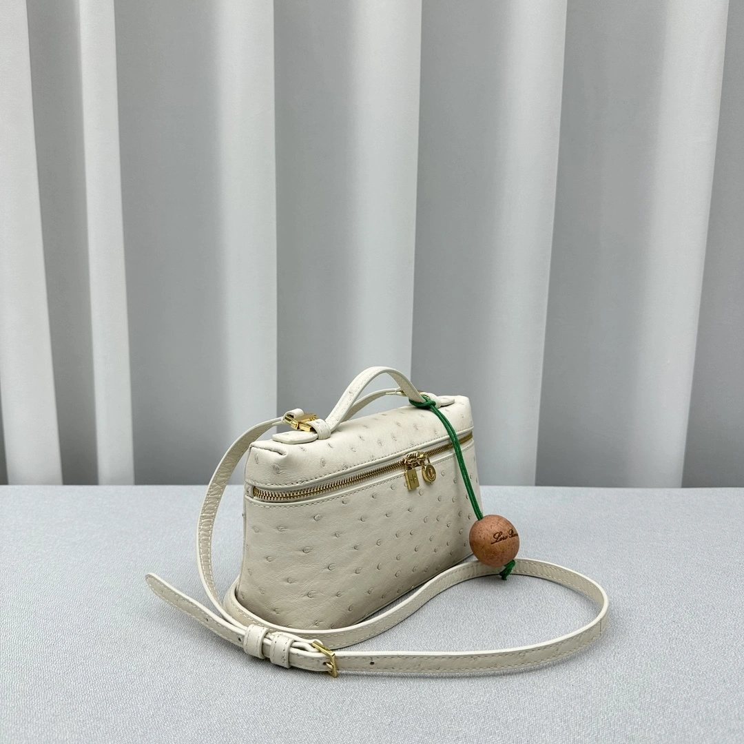 Trendsetting Loro Piana Satchel bags 69532