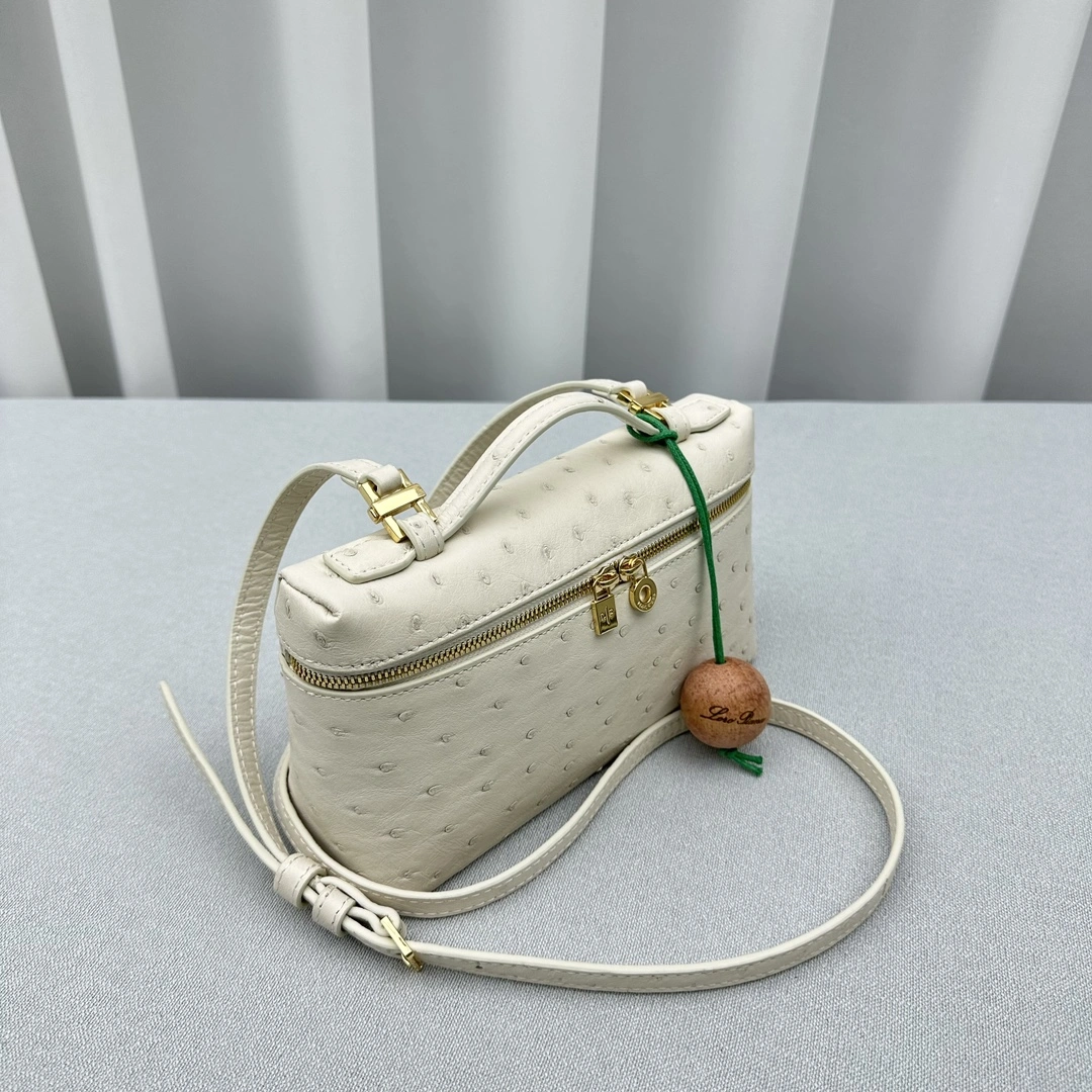 Trendsetting Loro Piana Satchel bags 69532