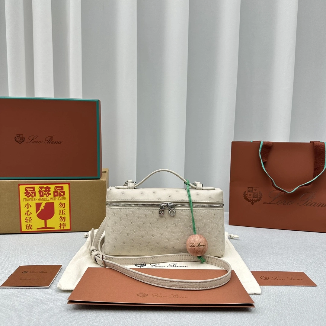WellDesigned Loro Piana Satchel bags 69530