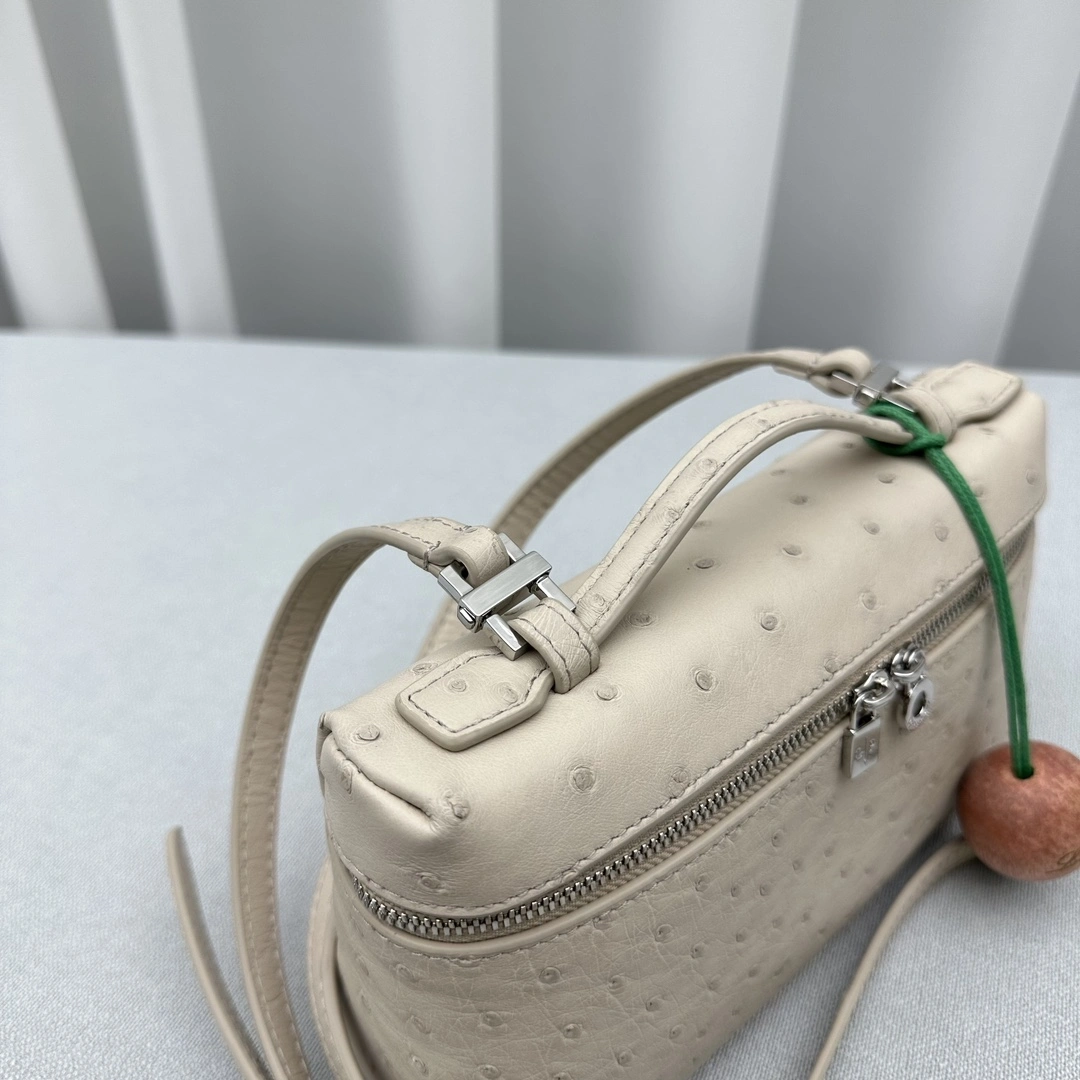 WellDesigned Loro Piana Satchel bags 69530