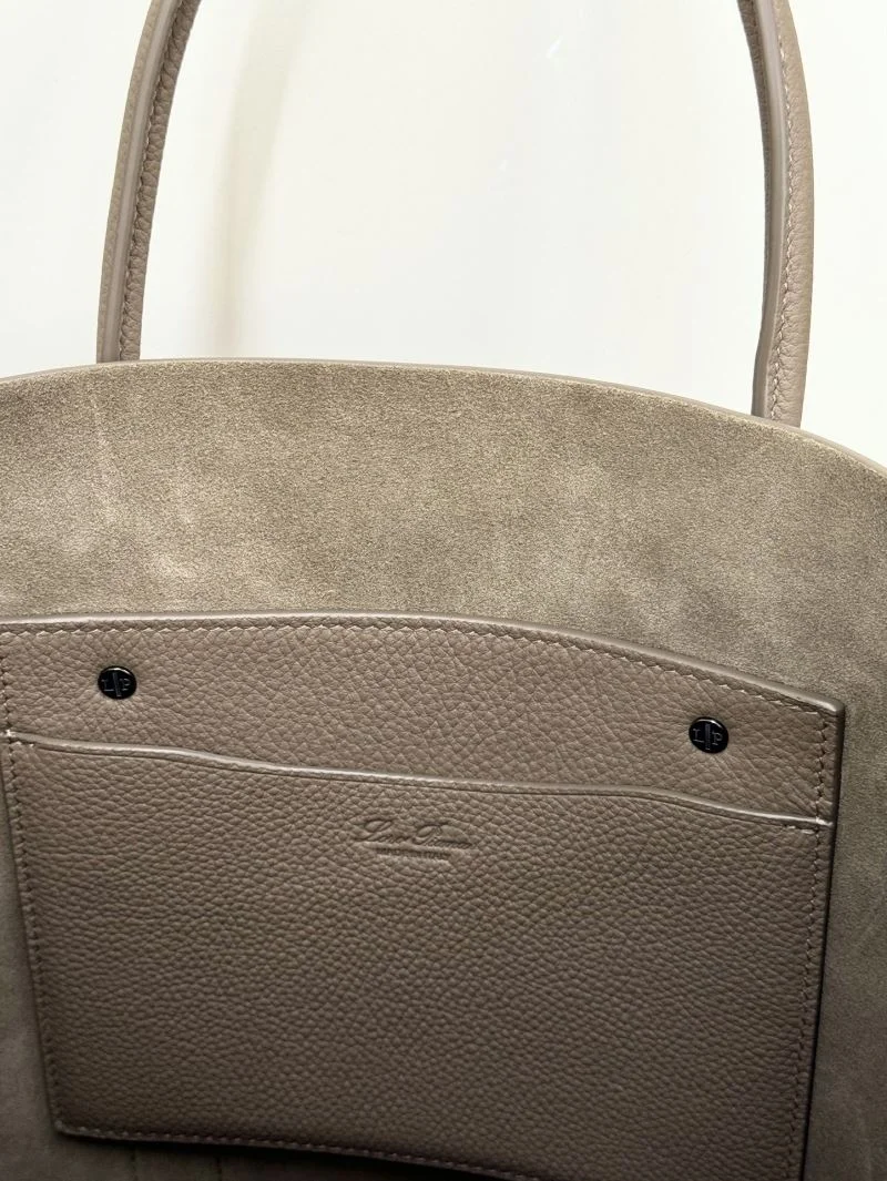 ModernLook Loro Piana Shopping Bags 44161