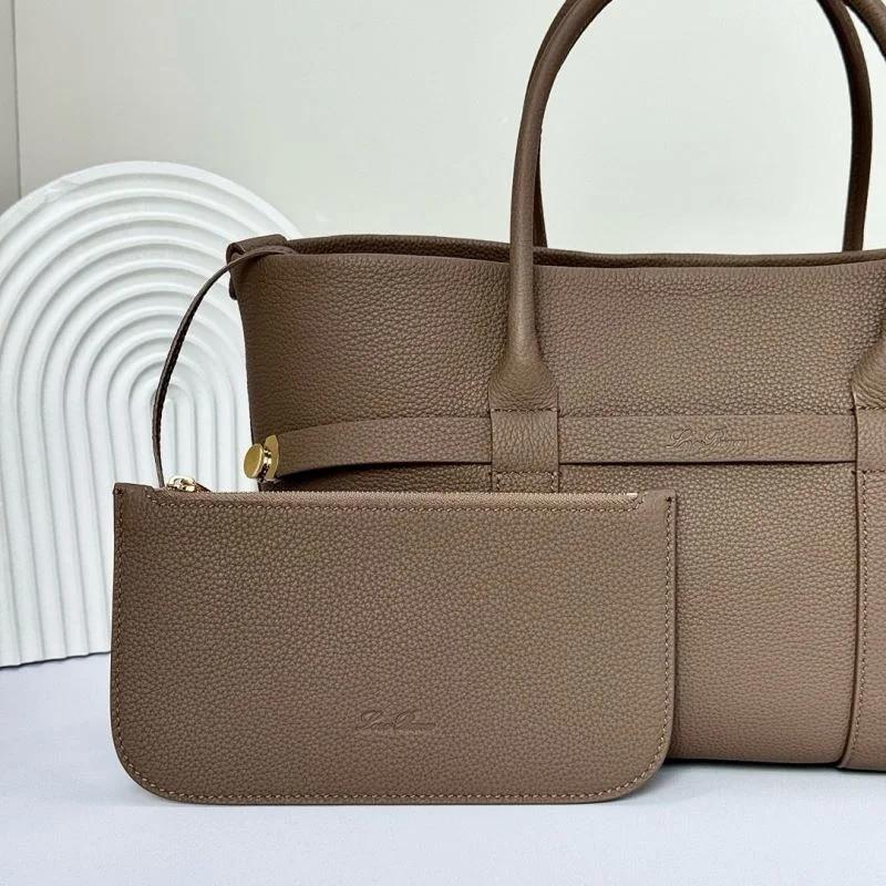 Loro Piana Shopping Bags Effortless 44176