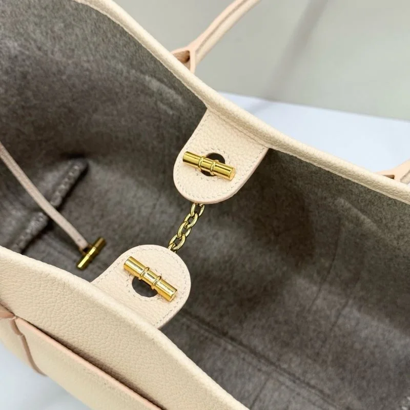 Tailored Loro Piana Shopping Bags 44154