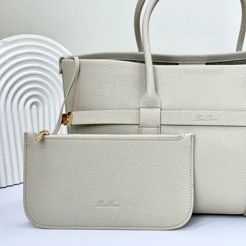 Loro Piana Shopping Bags Vibrant 44149