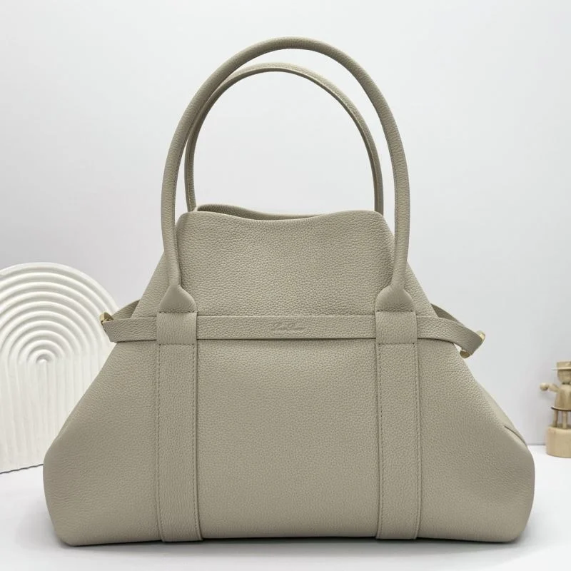 Bright Loro Piana Shopping Bags 44146