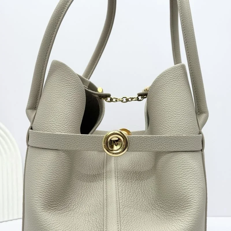 Bright Loro Piana Shopping Bags 44146