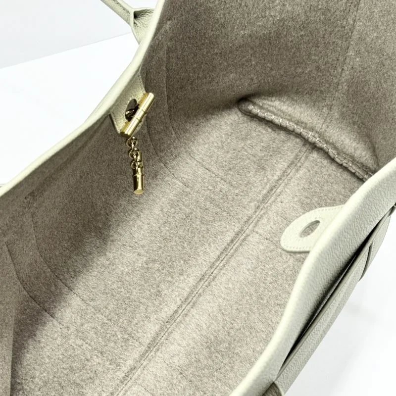 Loro Piana Shopping Bags Timeless 44147