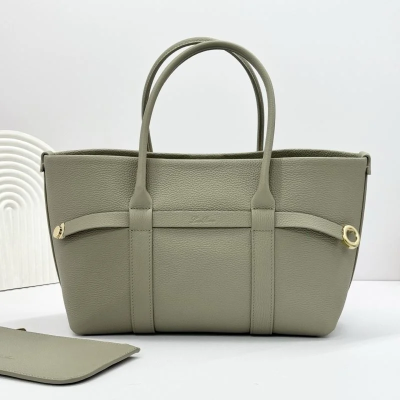 Casual Loro Piana Shopping Bags 44142