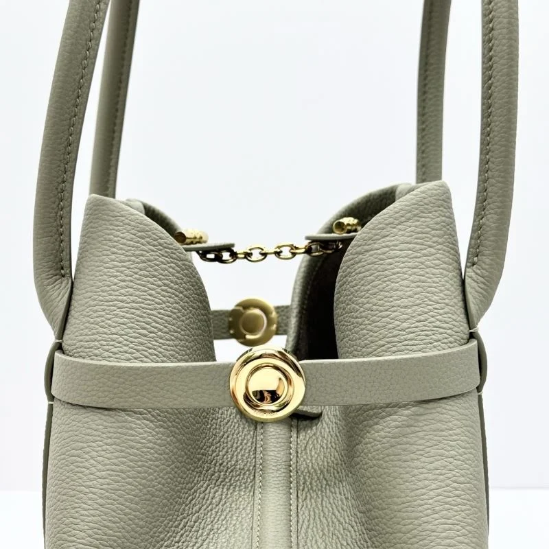 Casual Loro Piana Shopping Bags 44142