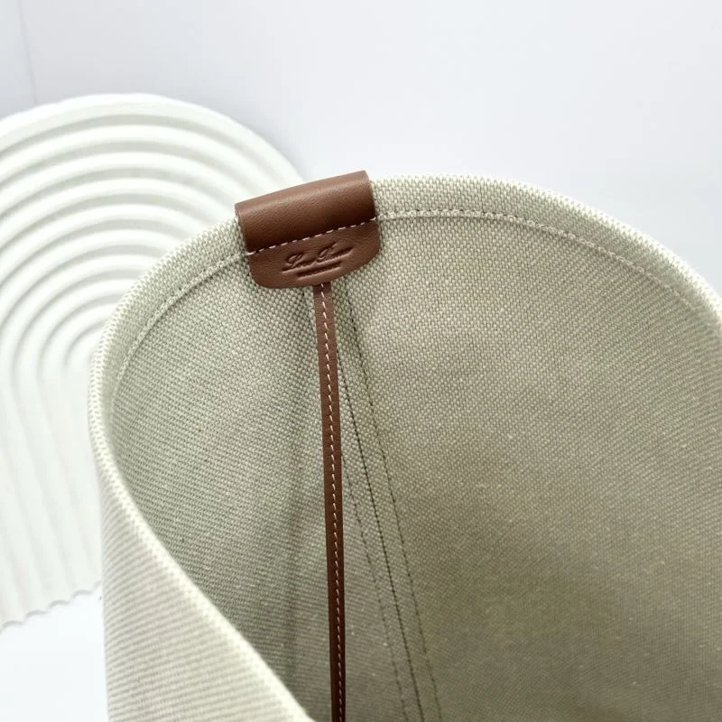 EasyCare Loro Piana Shopping Bags 44140