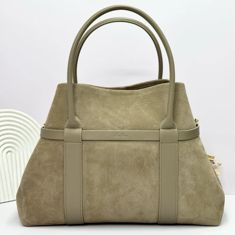 Loro Piana Shopping Bags UrbanChic 44133