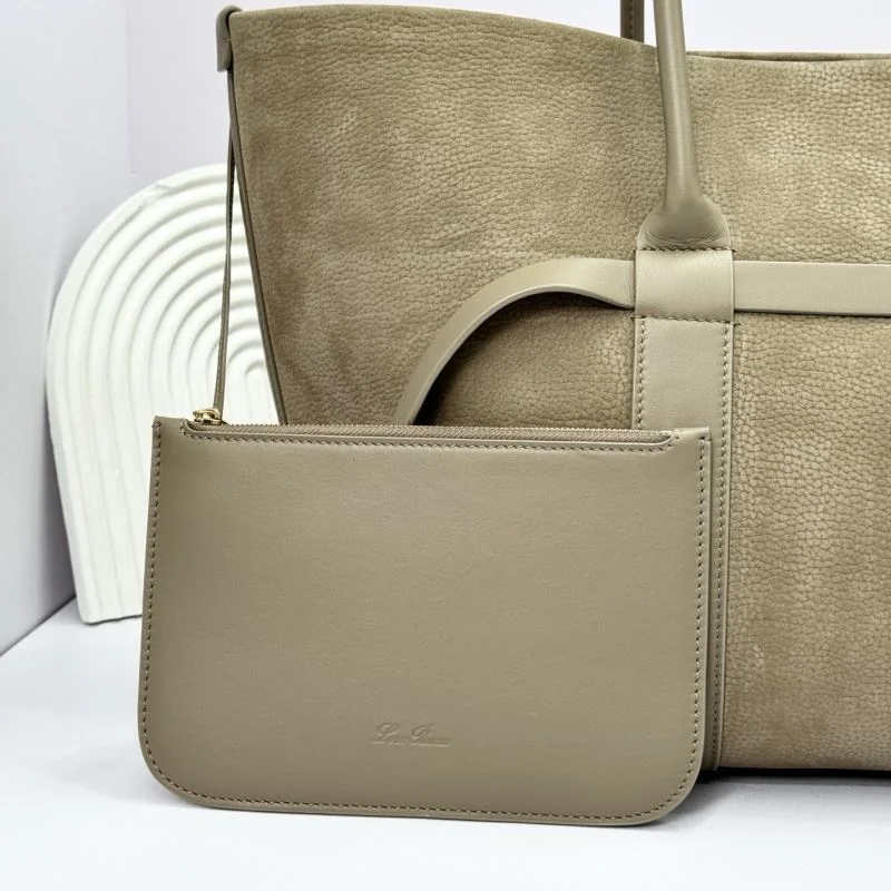 Loro Piana Shopping Bags UrbanChic 44133