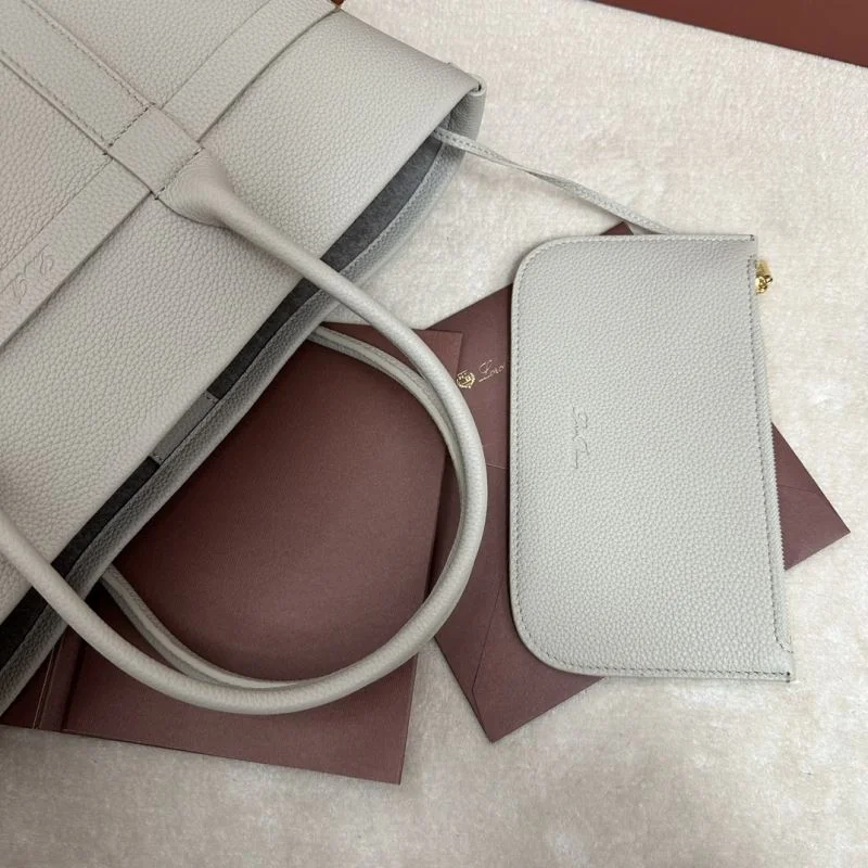 Modern Loro Piana Shopping Bags 43616