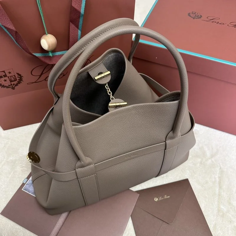 Loro Piana Shopping Bags GoAnywhere 43609