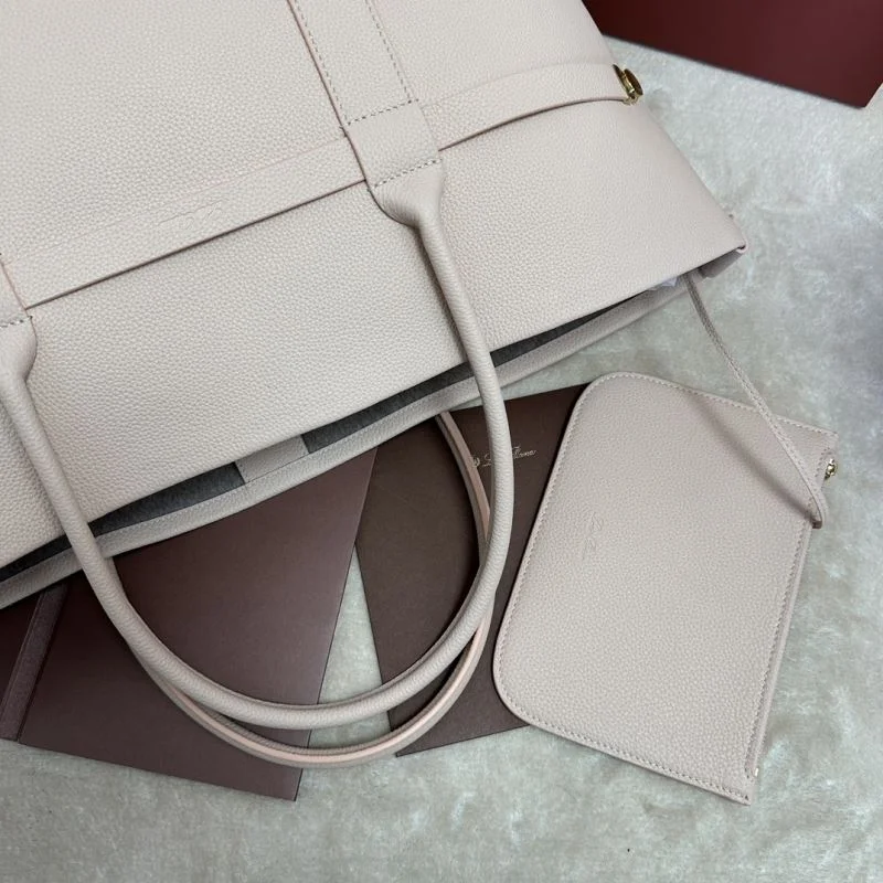 Loro Piana Shopping Bags UrbanStyle 43603