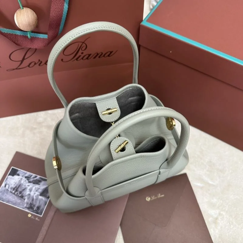 Loro Piana Shopping Bags Modern 43596
