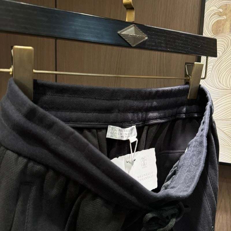 Elegant Loro Piana Short Pants 161572