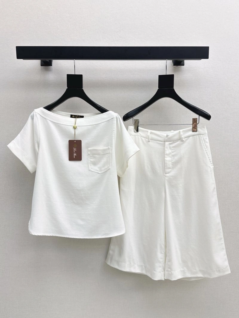 Compact Loro Piana Short Suits 149400