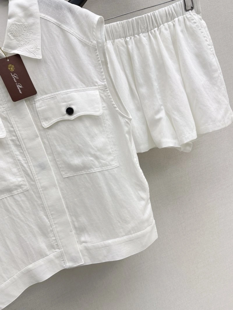 WaterResistant Loro Piana Short Suits 149409