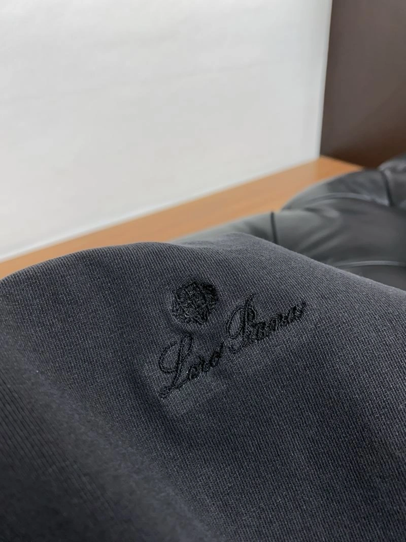 Loro Piana Short Suits HighPerformance 160342