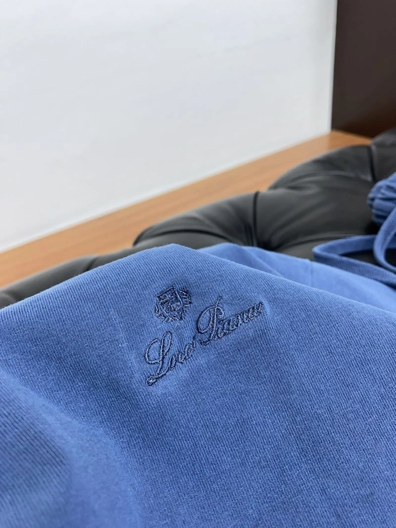 Loro Piana Short Suits Elegant 160306