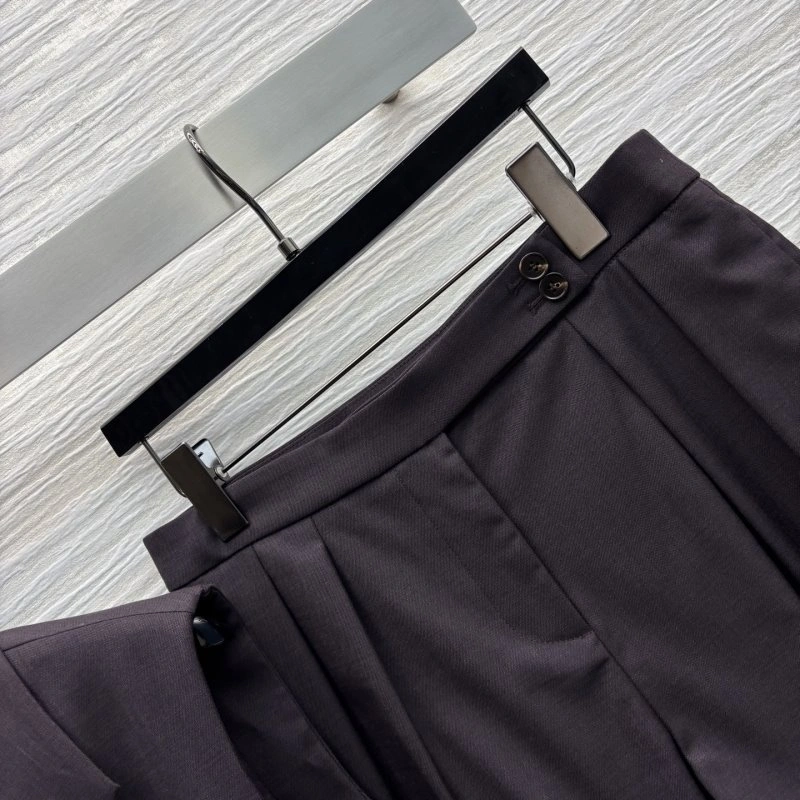 Loro Piana Short Suits Youthful 154713