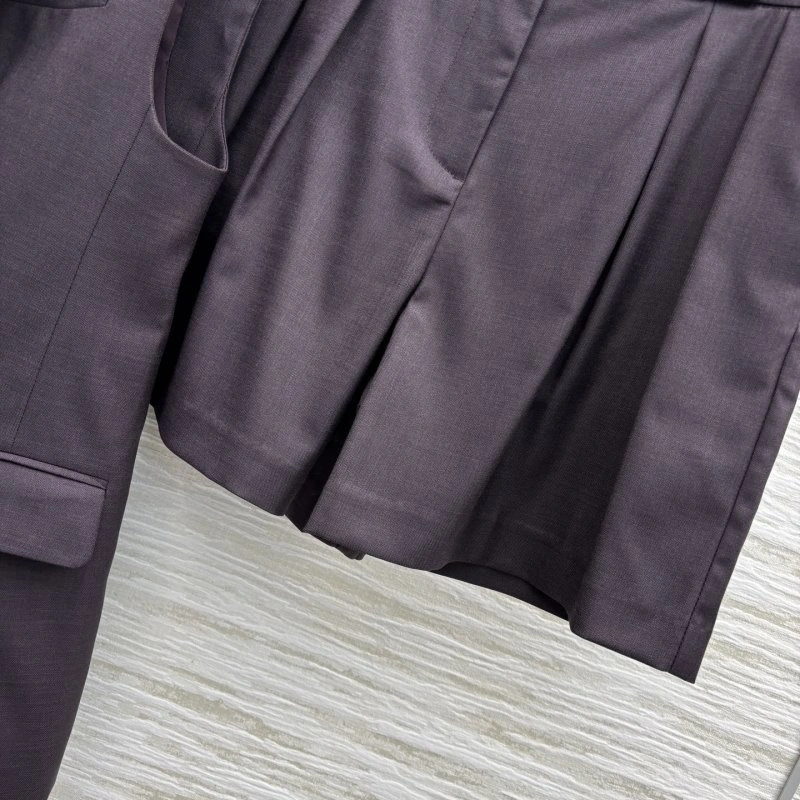 Loro Piana Short Suits Youthful 154713