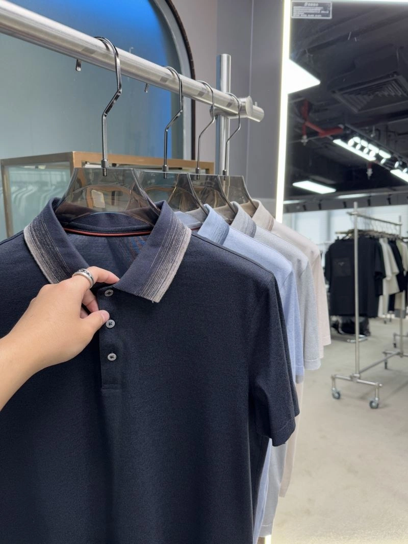 Seasonal Loro Piana T-Shirts 162631