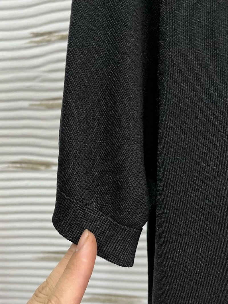 UrbanChic Loro Piana T-Shirts 162566