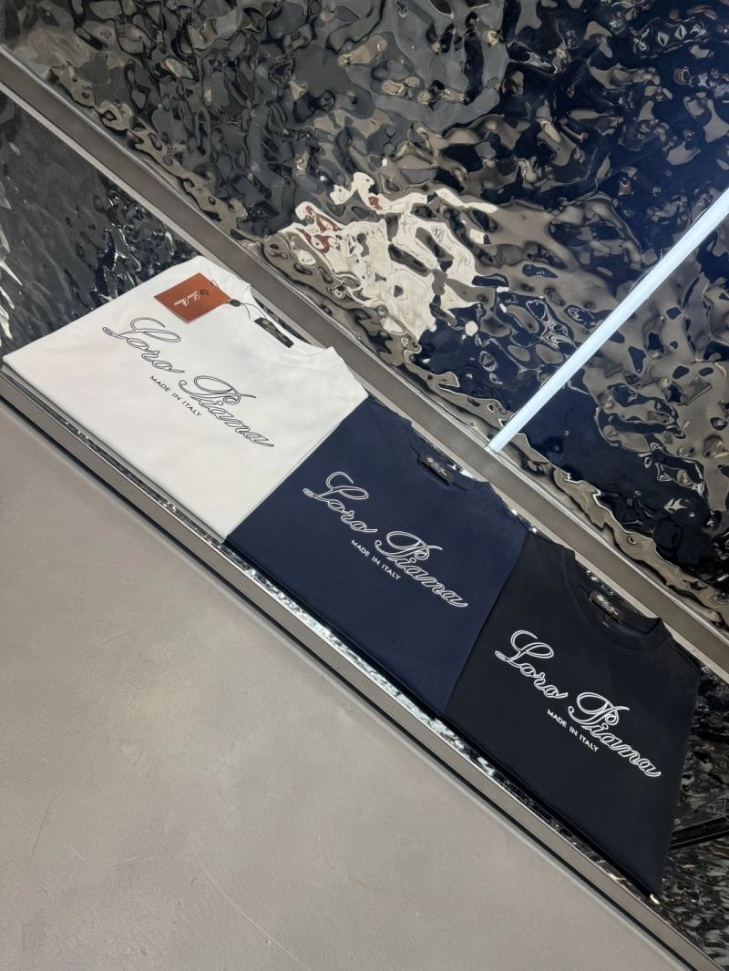 Loro Piana T-Shirts Sophisticated 162565