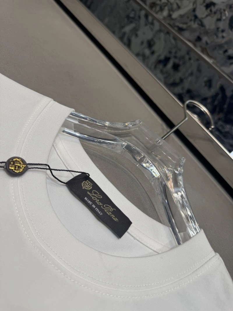 Loro Piana T-Shirts Sophisticated 162565